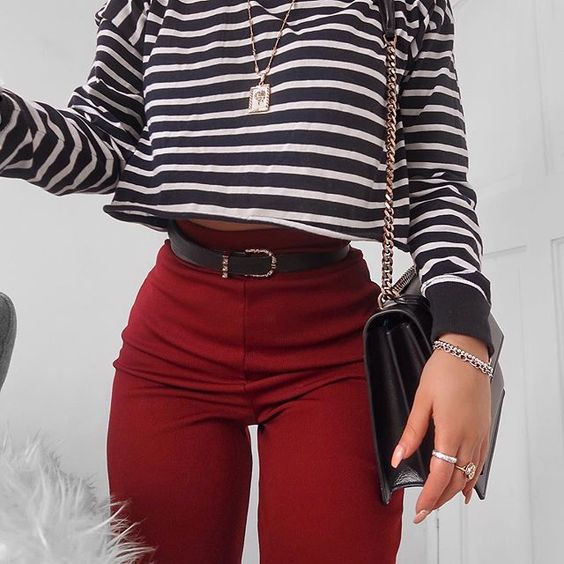 Factory direct sales Amazon European and American women's hot style round neck long-sleeved T-shirt short top sweater drop shipping - Image 2
