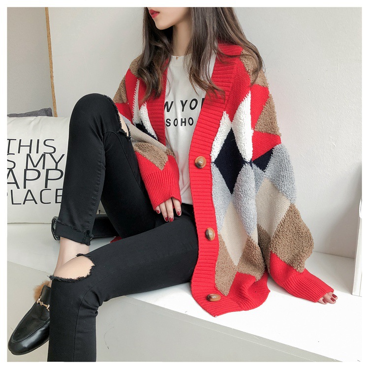 2026 Autumn/Winter New Style Cardigan Sweater for Women, Knitted, Lazy Style, V-neck, Diamond Pattern, Loose Fit, Unique Style - Image 2