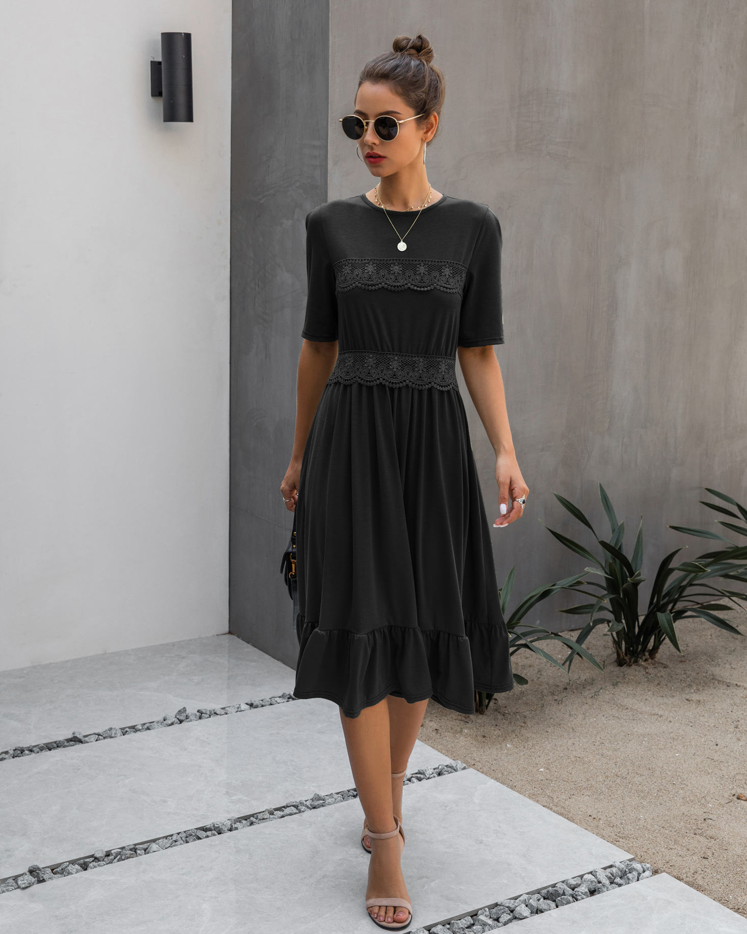 Amazon hot sale new spring and summer fashion stitching lace round neck slim female dress B202LQM020 - Image 2