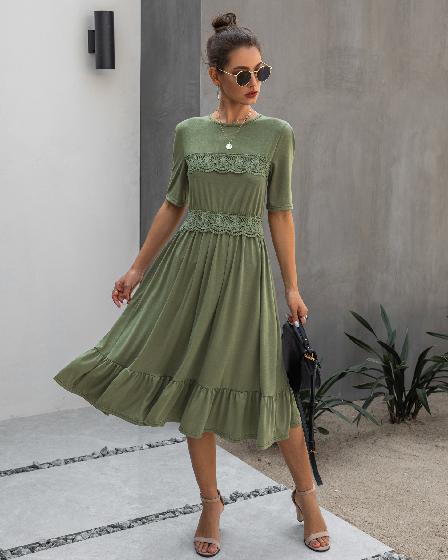 Amazon hot sale new spring and summer fashion stitching lace round neck slim female dress B202LQM020 - Image 4