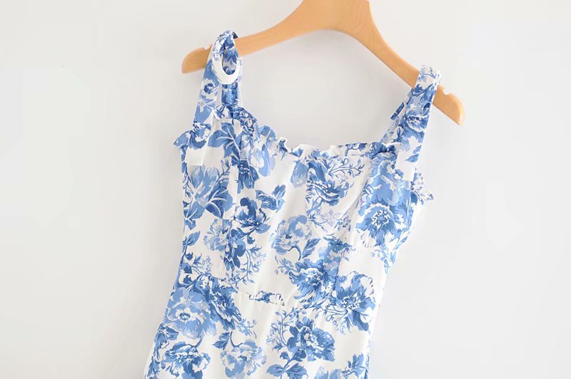 Europe and America Wholesale 2020 Summer New Blue and White Porcelain Long Suspender Dress Strap Backless Long Dress C7-0462 - Image 4