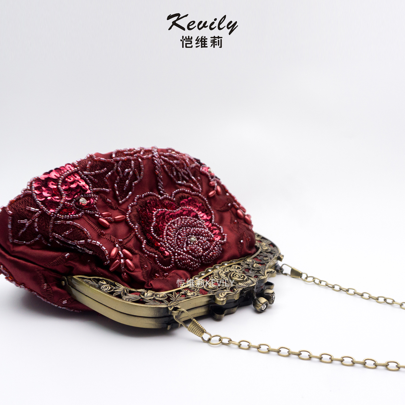 Kaiweili handmade beaded flower evening bag retro old Shanghai cheongsam bag Amazon hot style embroidered mouth gold bag - Image 3