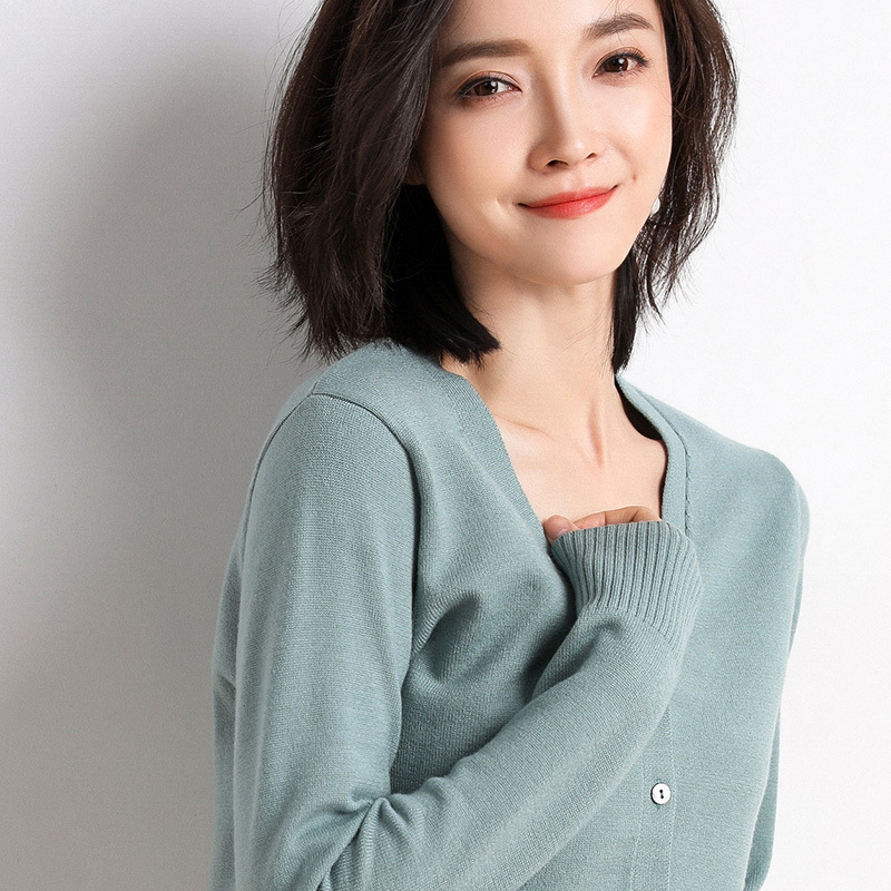 Autumn and winter 2021 new knitted sweater women's cardigan jacket solid color V-neck slim wool knitted outer sweater wholesale - Image 9