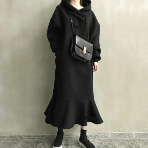 2026 Korean and Japanese Autumn/Winter Loose-fitting Hooded Sweatshirt Dress, Over-the-Knee Fishtail Long Dress (In Stock)