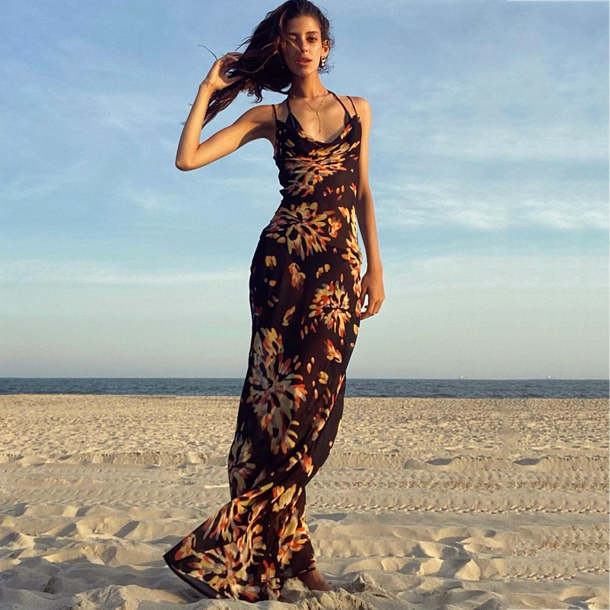 2022 European and American hot summer women's new sexy printing pile collar suspenders halter dress women's dress - Image 6