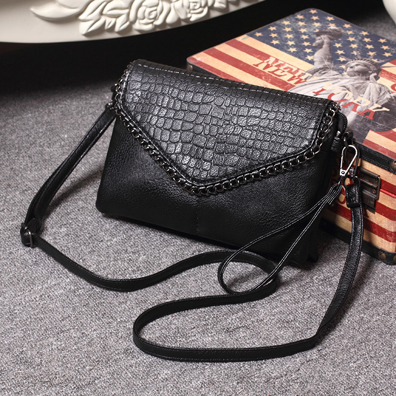 2024 new fashion women's bag crossbody bag small bag simple versatile shoulder bag soft leather envelope bag ladies handbag