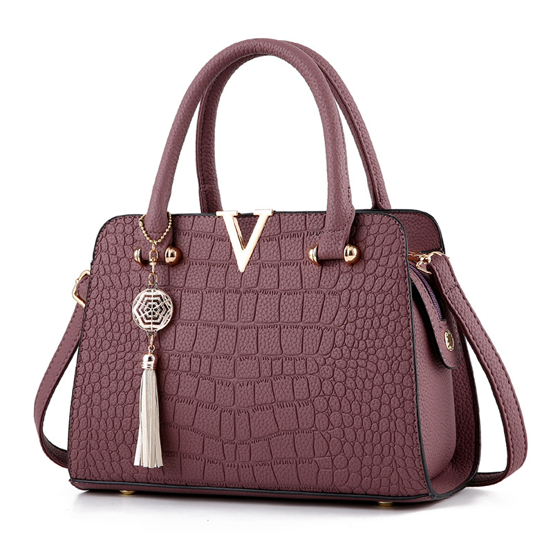 2018 new one-shoulder women's bag one generation hair Europe and America fashion pu women's bag crocodile pattern ladies handbag wholesale - Image 12