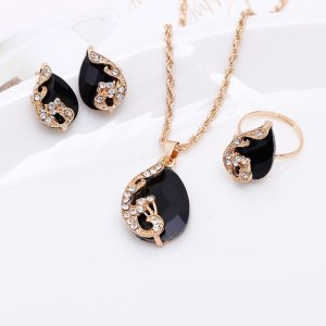 Peacock crystal Korean jewelry necklace water drop gemstone hollow three-piece necklace set