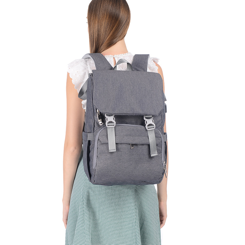 The new multifunctional mother and baby bag Large capacity waterproof mother and baby bag shoulders Korean leisure mother and baby storage bag