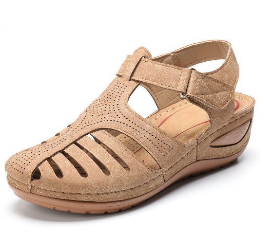 Foreign trade large size sandals and slippers women 2020 new comfortable Roman style sandals round toe hole sandals women's factory direct sales - Image 7