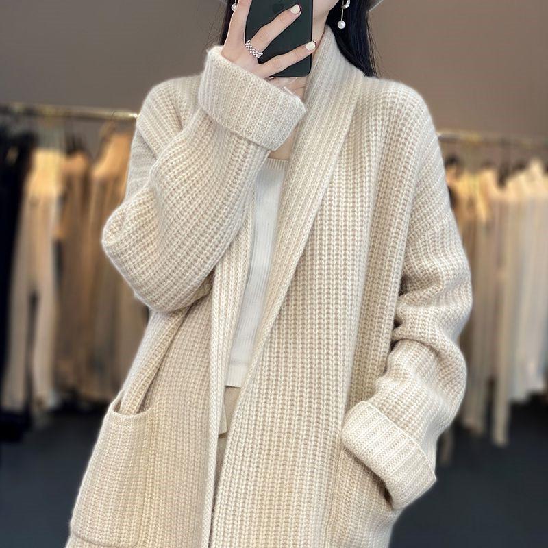 Cross-border Amazon Autumn/Winter New Women's Thick Solid Color V-neck Knitted Cardigan Loose Coat Cross-border Amazon - Image 6