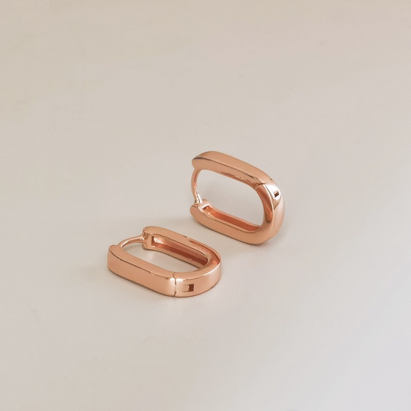 Texture all-over S925 silver ear buckle earrings for women, simple U-shaped earrings, cool style fashionable earrings, high-end - Image 2