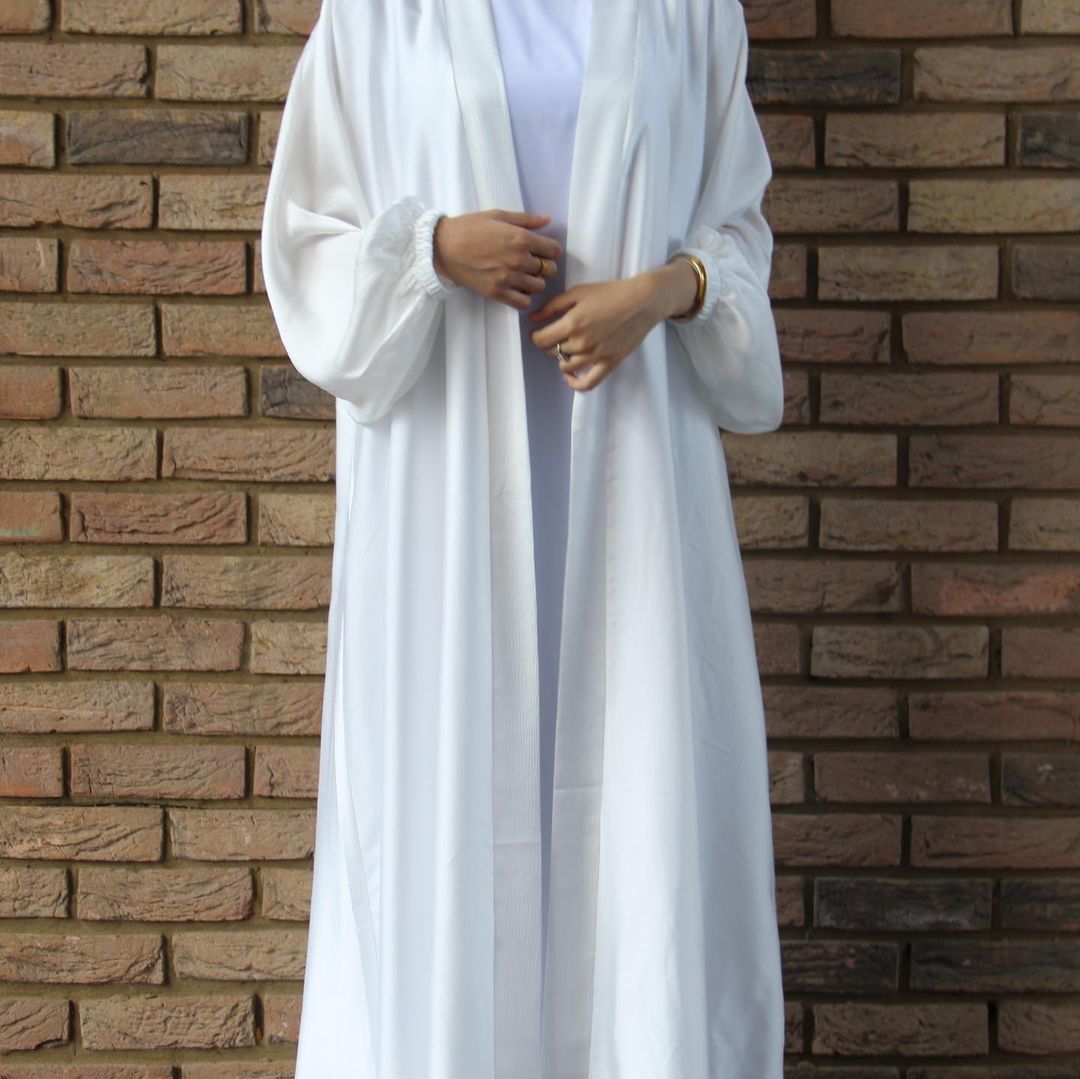 Spot cross-border European and American Muslim women's bubble satin cardigan robe Middle East Dubai long-sleeved dress Muslim - Image 2