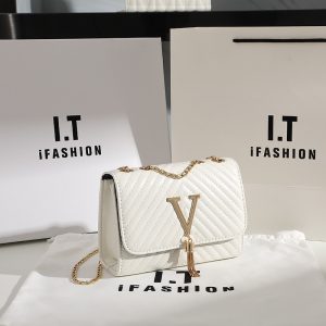 Trendy women's bag 2021 new fashion striped embroidered shoulder bag V-shaped tassel decoration messenger bag