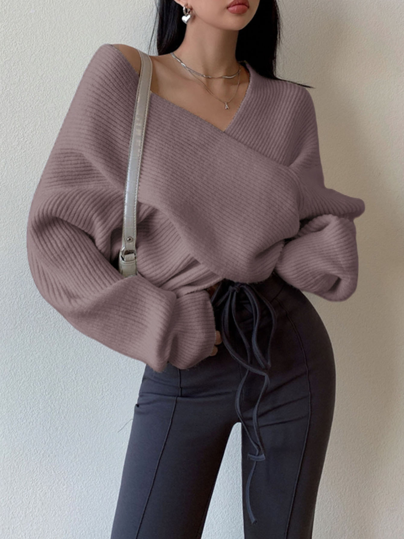 European and American cross-border autumn and winter off-shoulder crossover irregular sweater women's new loose short base knitwear - Image 7
