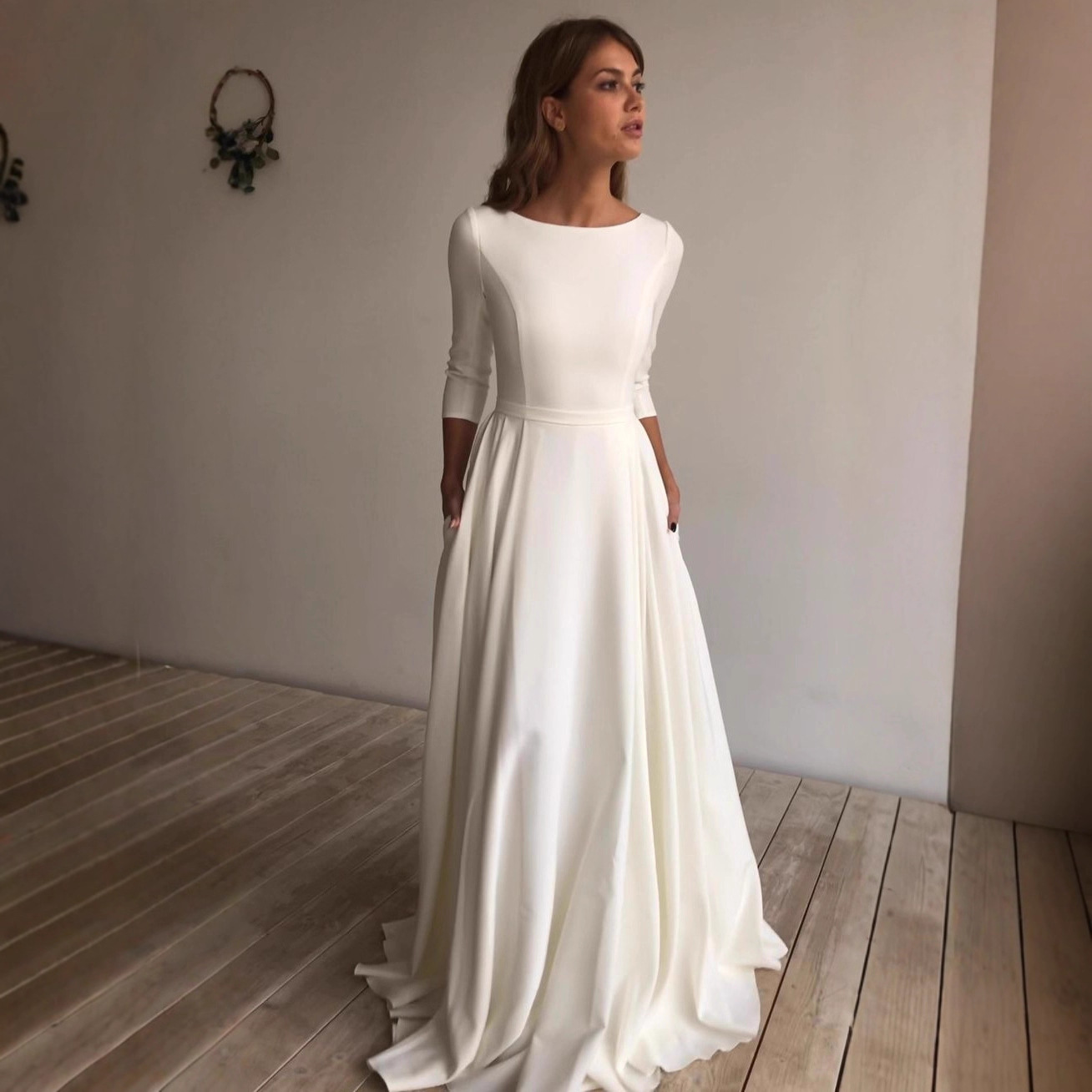2025 New Simple Long-Sleeved Bridal Travel Photography Long Light Wedding Dress White Round Neck Long Dress Popular Multi-Color Dress - Image 2