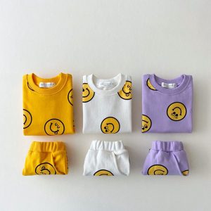 Spot Korean children's clothing summer short-sleeved tops for boys and girls smiley casual shorts suits for children cool