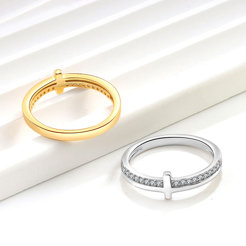 Popular cross-border jewelry ring for women, featuring a cross pattern and diamonds, plated in 18k gold with silver from European, American, Japanese, and Korean styles. - Image 3