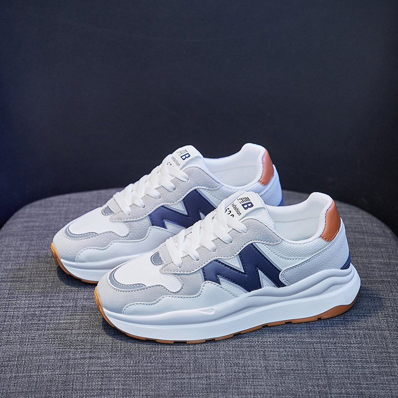 Korean version of dad https://detail.1688.com/offer/742973245799.html for women 2023 autumn new breathable student sports shoes for women thick sole heightening women's casual trendy shoes - Image 3
