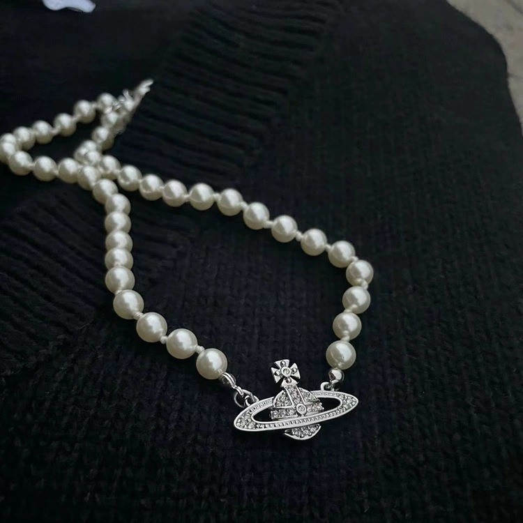 Retro trendy brand diamond-encrusted Saturn pearl necklace for women, popular online, light luxury, Xijia full diamond planet clavicle chain necklace. - Image 3