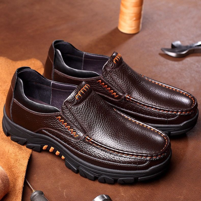 Factory direct sales autumn new genuine leather casual business leather shoes for men lightweight breathable non-slip middle-aged and elderly dad shoes - Image 3