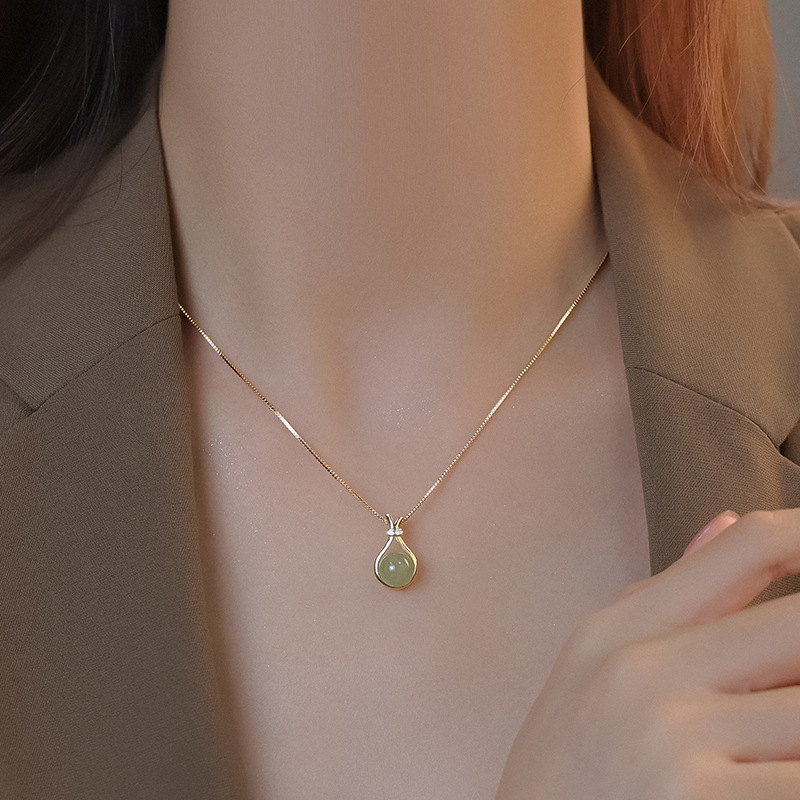 Superbly sparkling diamond butterfly necklace for women, a sophisticated and elegant clavicle chain, sweet and dazzling, fashionable and stylish choker. - Image 44