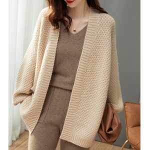 Hongtai French Retro Style Autumn/Winter Cardigan for Women, Chunky Knit, Loose Fit, Mid-Length, Casual and Versatile