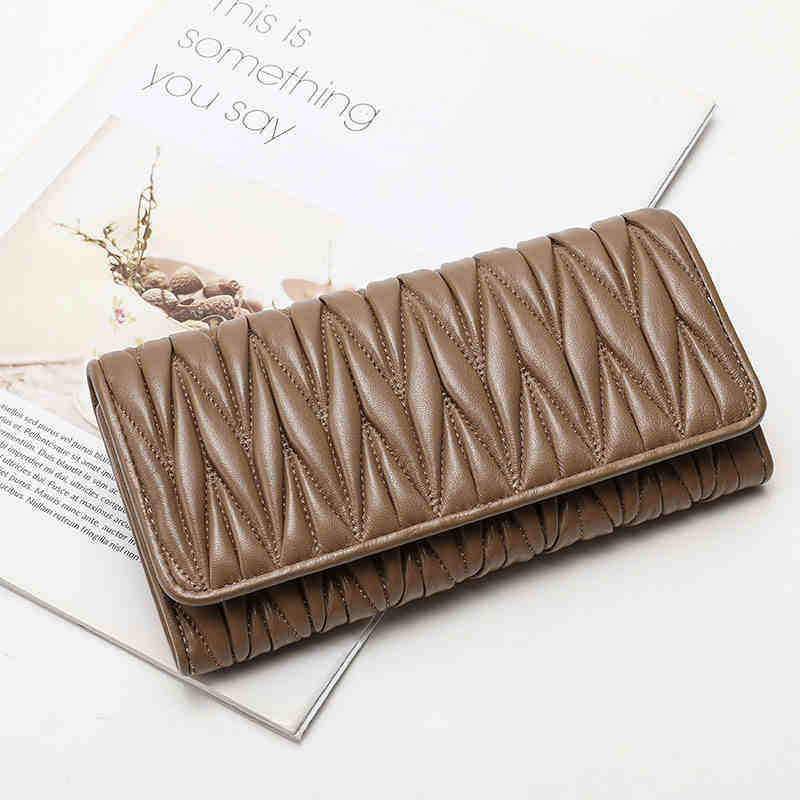 Cross-border full sheepskin wallet small Chanel style MIU hand-held wallet genuine leather card holder solid color women's long tri-fold wallet - Image 11