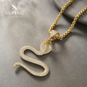 Xuping European and American style micro-inlaid zirconium personalized fashion animal cobra pendant hip-hop necklace factory direct supply