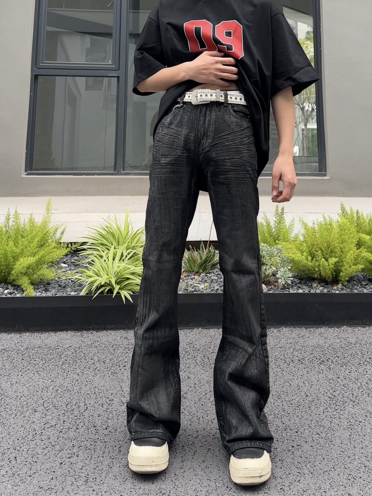 American high street vibe style high-grade washed black wax pants slightly flared pants jeans brush coated trousers men - Image 2