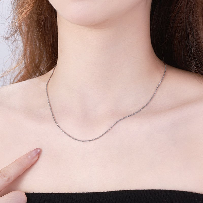 Xuping stainless steel white-plated simple everyday easy-to-match lobster buckle plain chain classic pin chain clavicle chain wholesale women's - Image 4