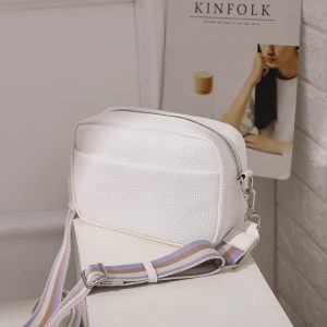 Trendy women's bags 2022 new cross-border foreign trade solid color PU messenger bag women's small bag ladies shoulder bag small square bag