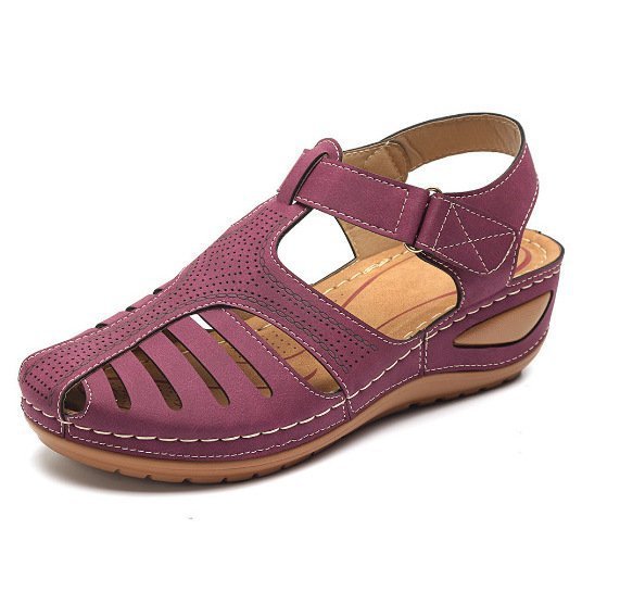 Foreign trade large size sandals and slippers women 2020 new comfortable Roman style sandals round toe hole sandals women's factory direct sales - Image 9