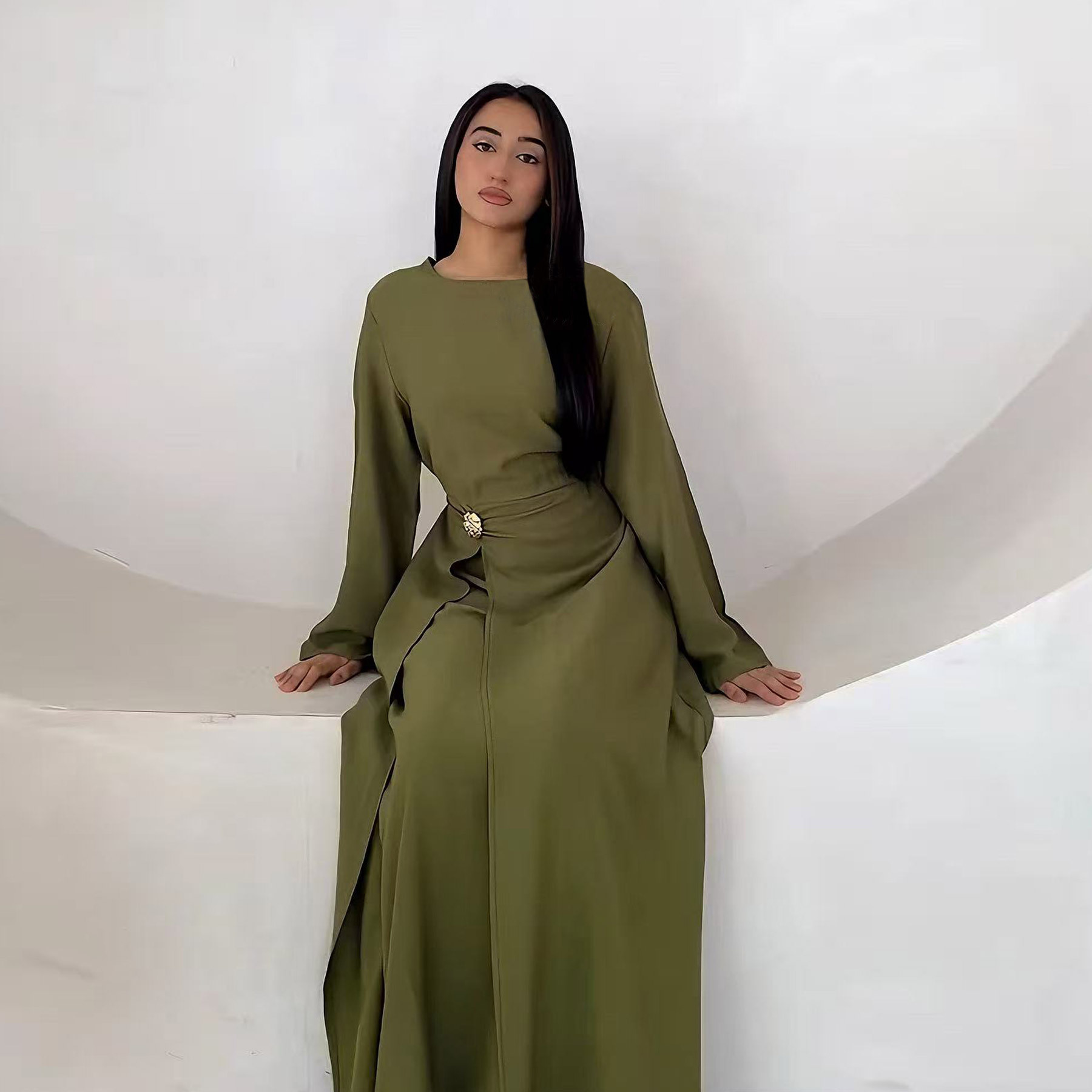 Loriya solid color minimalist plus size dress LR1077 - Image 7