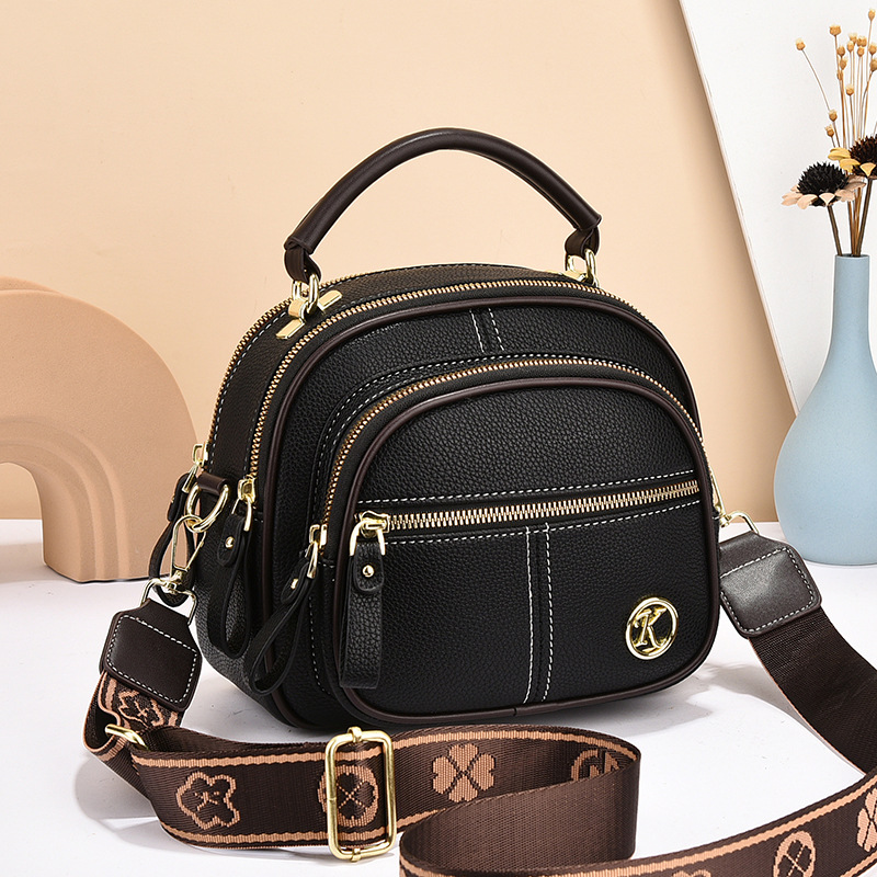Bags for women 2023 new versatile crossbody bags ladies shoulder bags hand-held small square bags TikTok live broadcast hot wholesale - Image 13