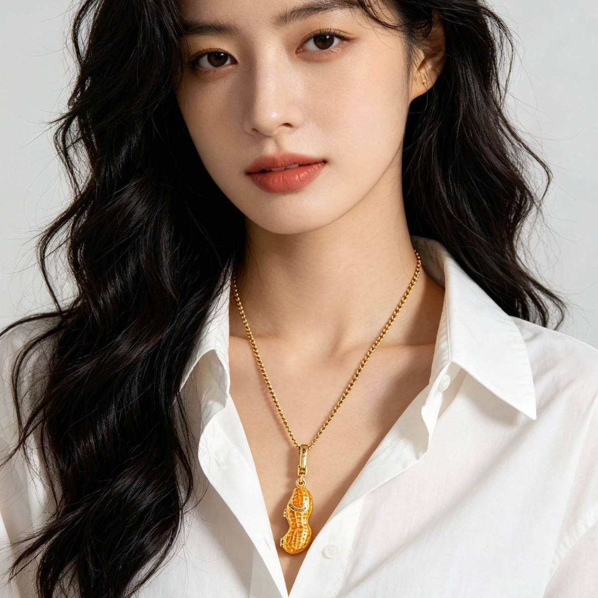 Cross-border trade juicy enamel glaze full three-dimensional peanut pendant exquisite and trendy openable longan clavicle chain - Image 3