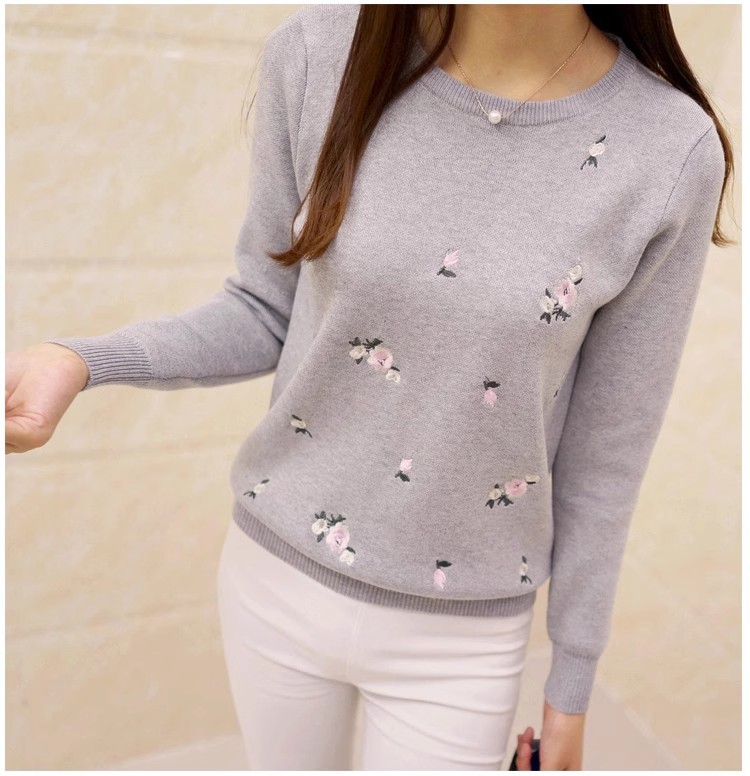New Autumn Korean Style Slim Fit Plum Blossom Embroidered Round Neck Knitted Sweater Long Sleeve Women's Pullover Sweater for Autumn and Winter - Image 6