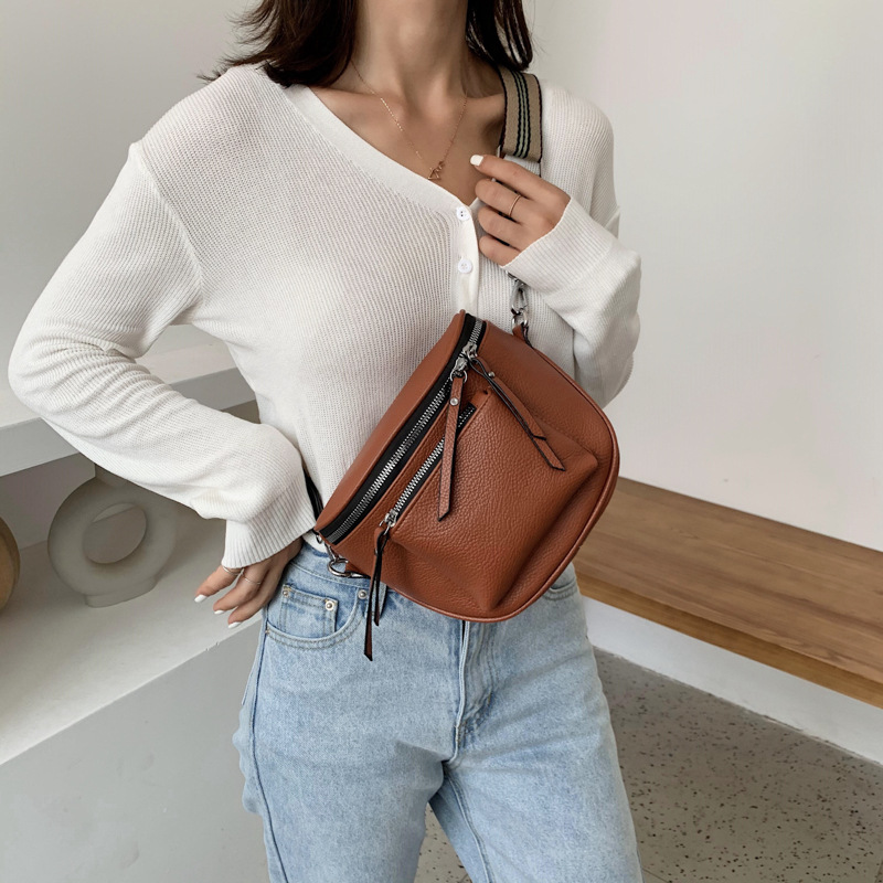 Bag women's bag 2022 new fashion ins Korean version ladies shoulder Messenger bag soft leather small bag casual saddle bag - Image 6