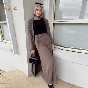 2025 Loriya Fashion Solid Color Cardigan and Skirt Two-Piece Set LR1091