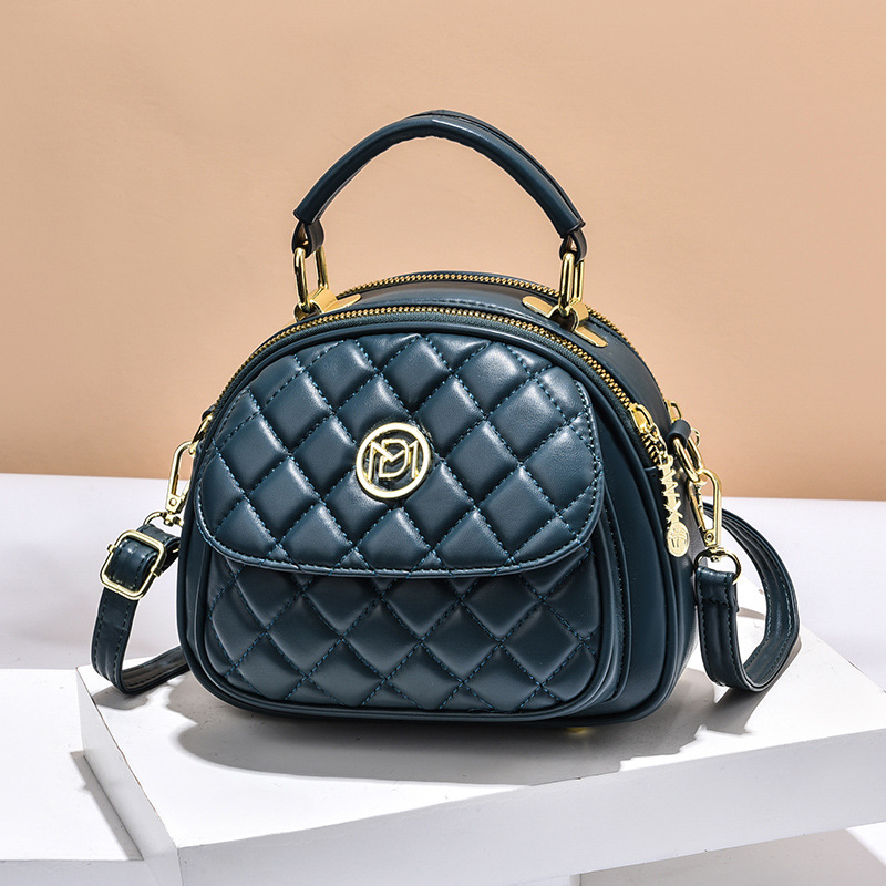 Bag women's summer simple net red foreign style ladies Messenger bag 2023 new trendy fashion texture shoulder bag women's wholesale - Image 7