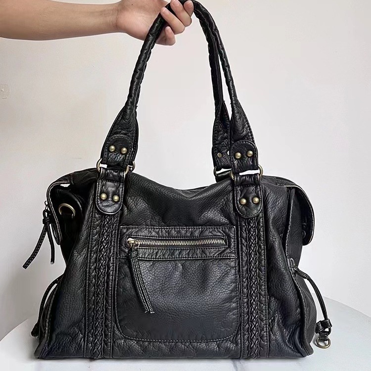 French retro motorcycle bag shoulder messenger bag tote bag large bag women's large capacity bag washed bag soft leather bag European