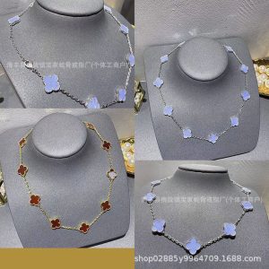 Vanjia four-leaf clover and ten-flower necklace, high-end version, plated with 18k rose gold, light luxury fashion, ins-style lucky clover smile clavicle chain.