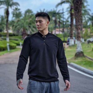 Men's Long-Sleeve Polo Shirt with Henry Collar