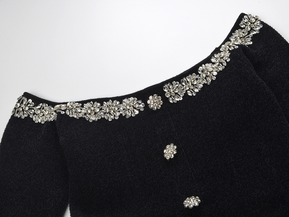 2025 autumn and winter new French lady one-shoulder diamond decoration waist slim long dress banquet dress long skirt - Image 5