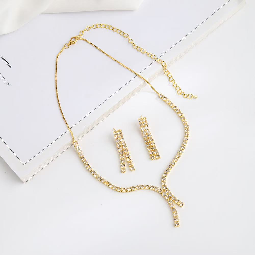 Wedding banquet loose diamond necklace and earring 2-piece set, elegant and classy European and American cross-border jewelry set. - Image 3