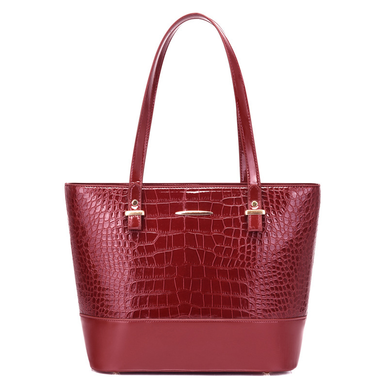 New women's bag 2023 fashion crocodile pattern mother-in-law three-piece handbag shoulder bag Messenger women's bag wholesale