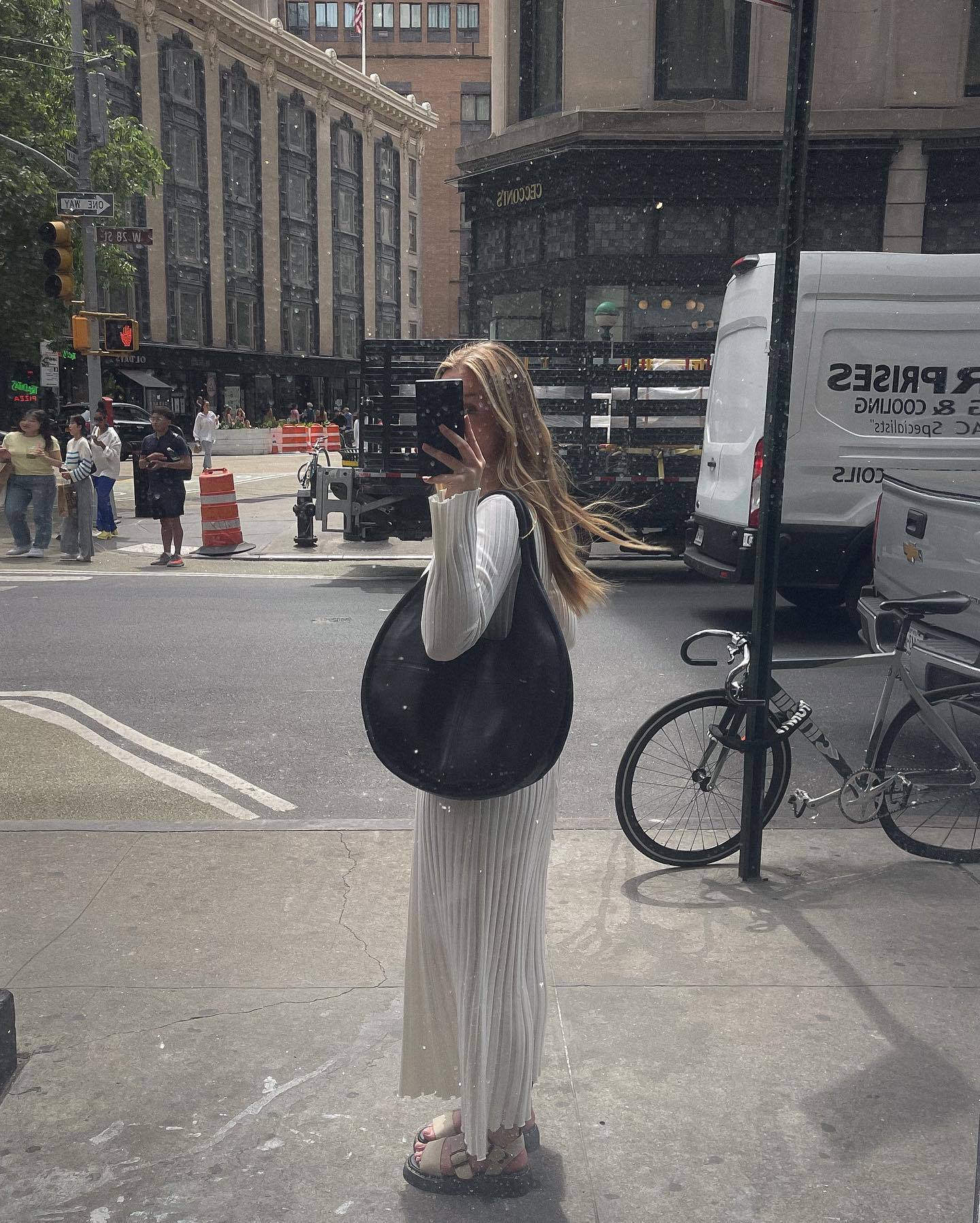 2023 cross-border autumn and winter new knitted dress casual waist round neck big pit strip slim knitted long skirt female - Image 10