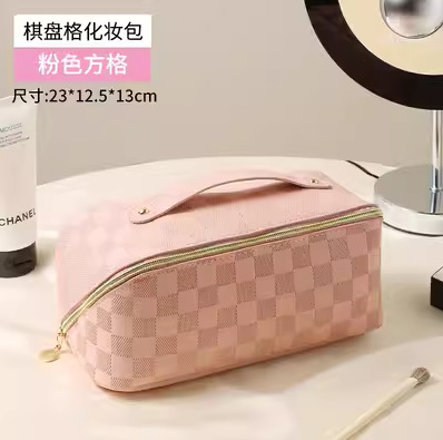 Checkered pillow cosmetic bag for women High-value portable large-capacity waterproof toiletry bag travel cosmetic storage bag - Image 17