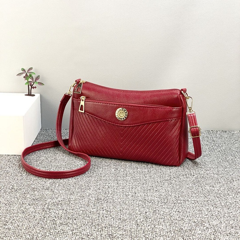 Qianzihu large-capacity bag new women's bag large-capacity middle-aged and elderly bag crossbody bag small bag stall bag wholesale - Image 9