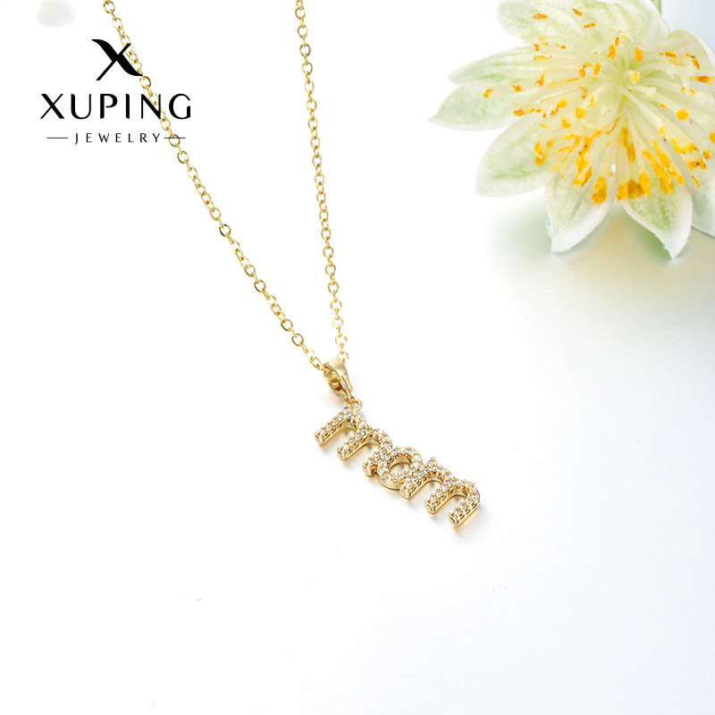 Xuping's new fashionable alloy electroplated 14k color letter pendant necklace with artificial gemstones - a Mother's Day gift.